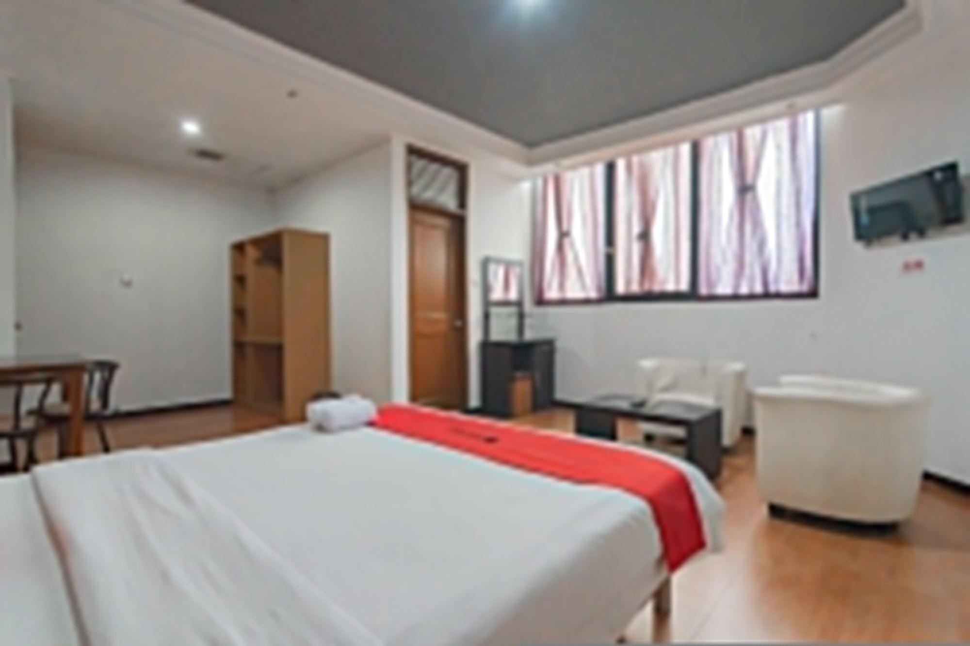 Reddoorz Plus @ Sukamulya Pasteur 2 Bandung Exterior foto